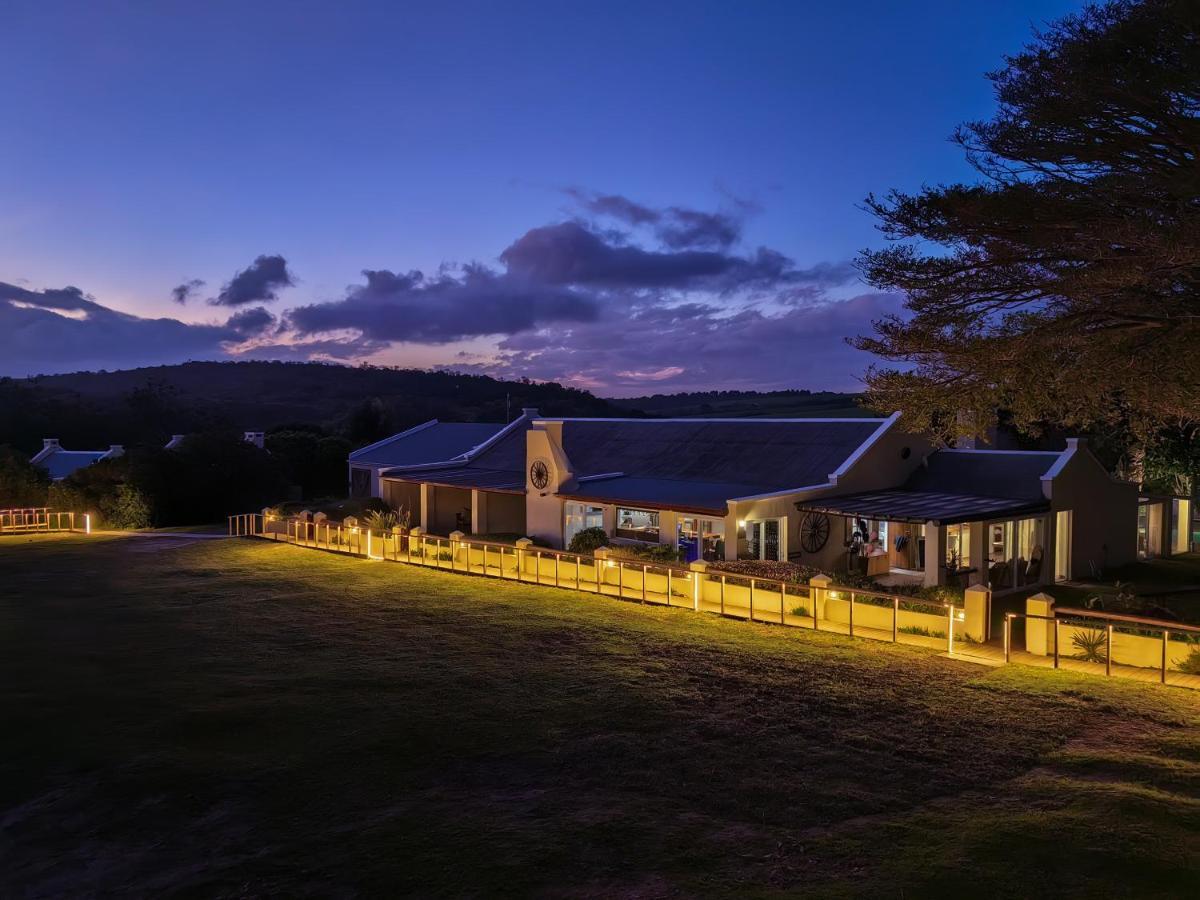 Oyster Bay Lodge Exteriör bild